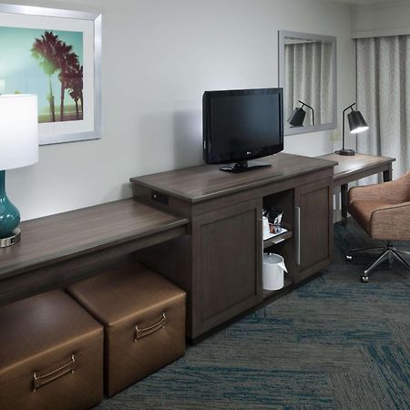 Hampton Inn Los Angeles Orange County Cypress Bagian luar foto