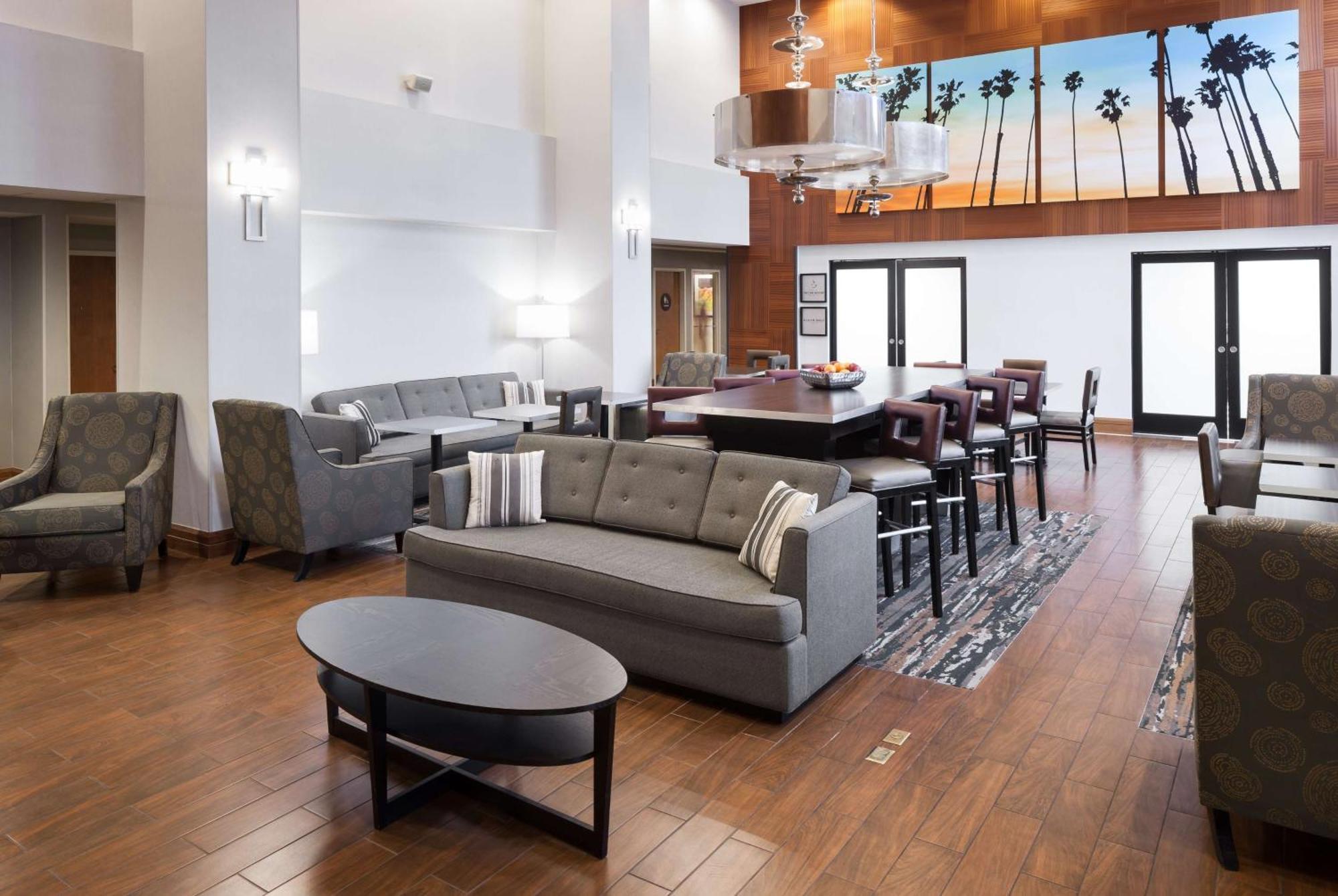 Hampton Inn Los Angeles Orange County Cypress Bagian luar foto